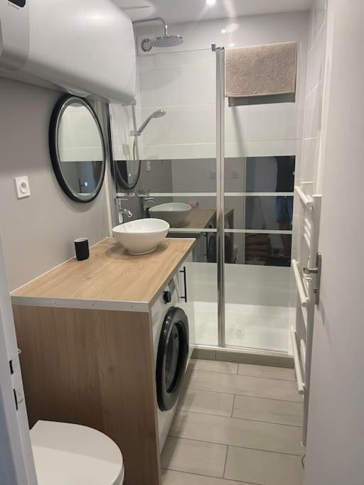 T1 Neuf Balcon 700 M De La Parking Wifi Draps Apartment Six-Fours-les-Plages